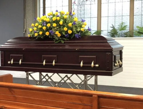 What to Expect When Attending a Funeral Service